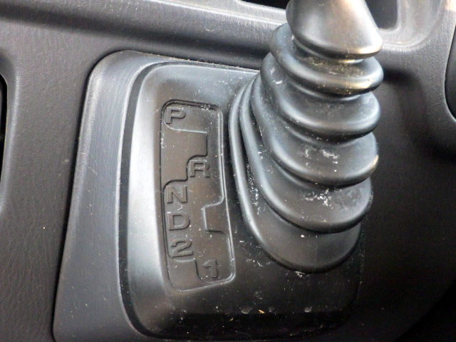 2001 Subaru Sambar TT1 (UW-69ddfd734daeb)[14]