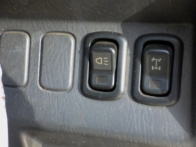 1999 Daihatsu Hijet Truck S210P (UW-69de057e6c366)[16]