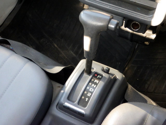 1998 Subaru Sambar KS3 (UW-69d8b84d93dc5)[13]