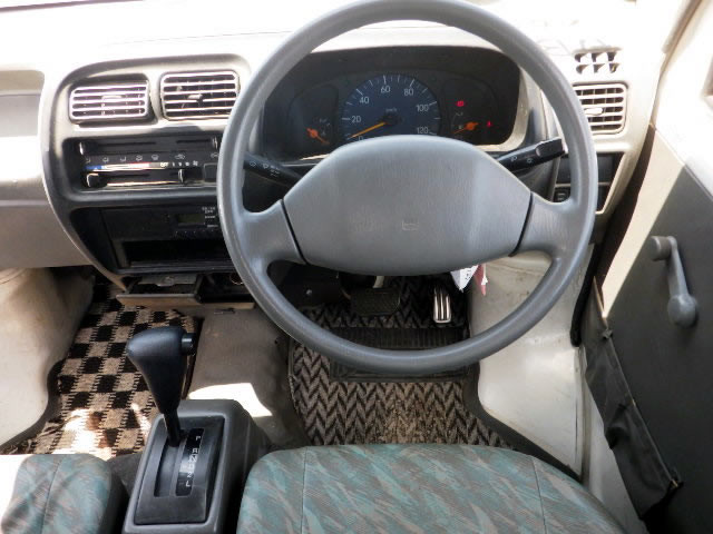 2001 Suzuki Carry Truck DB52T (UW-69f06740c822d)[4]