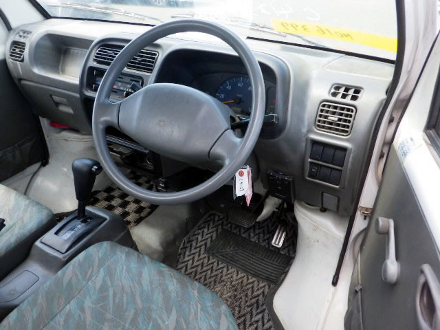 2001 Suzuki Carry Truck DB52T (UW-69f06740c822d)[11]