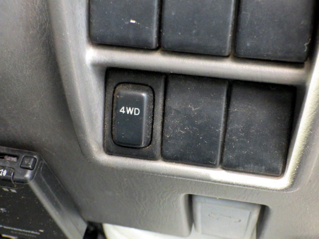 2001 Suzuki Carry Truck DB52T (UW-69f06740c822d)[15]