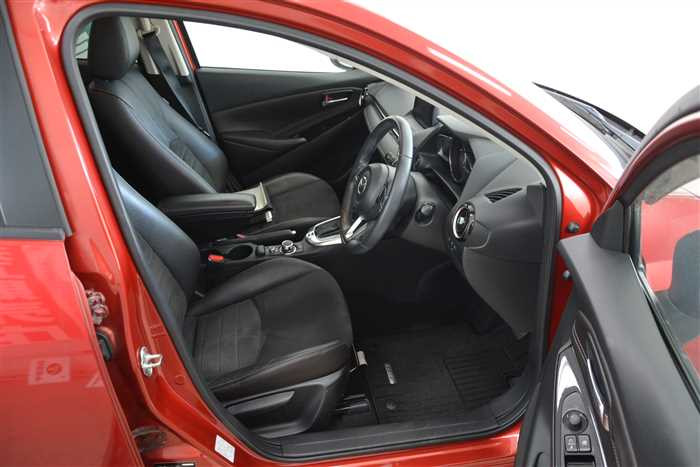 2018 Mazda Demio 6BA-DJLFS (UW-69f5aa2f5189c)[6]