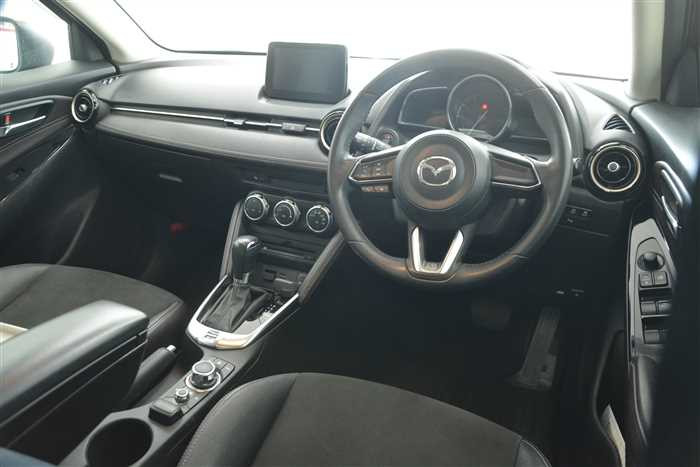 2018 Mazda Demio 6BA-DJLFS (UW-69f5aa2f5189c)[8]
