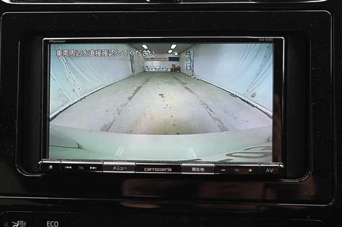 2020 Toyota Prius DAA-ZVW51 (UW-69d9fa01279e1)[21]