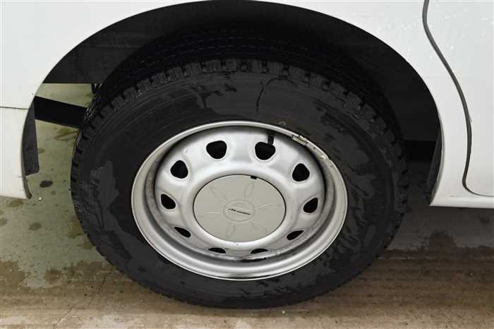 2019 Nissan NV200 Vanette DBF-VM20 (UW-69d9fa026d0c9)[5]