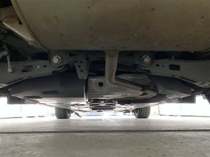 2017 Toyota C-HR DAA-ZYX10 (UW-69d9fa05ad377)[6]