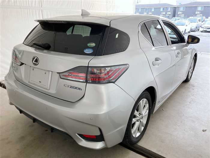 2015 Lexus CT DAA-ZWA10 (UW-69d9fa0656b3d)[1]