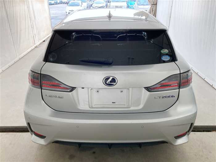 2015 Lexus CT DAA-ZWA10 (UW-69d9fa0656b3d)[5]