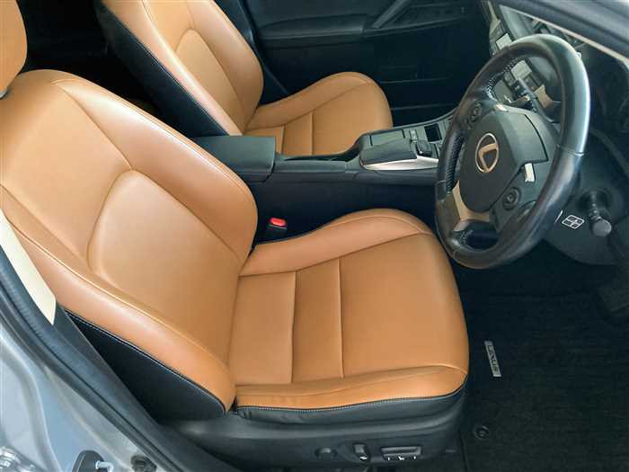 2015 Lexus CT DAA-ZWA10 (UW-69d9fa0656b3d)[10]