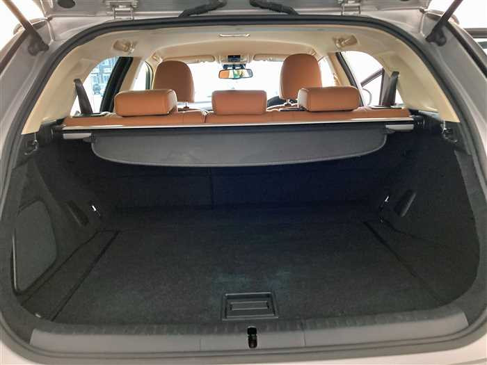 2015 Lexus CT DAA-ZWA10 (UW-69d9fa0656b3d)[12]