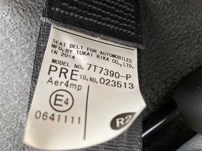 2014 Toyota Townace Van DBF-S402M (UW-69d9fa0793980)[21]