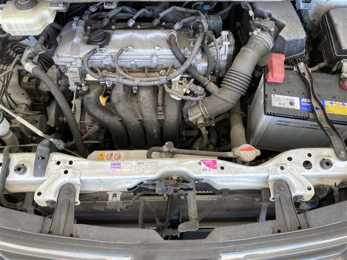 2017 Toyota Noah DBA-ZRR80W (UW-69d9fa0822b2a)[28]