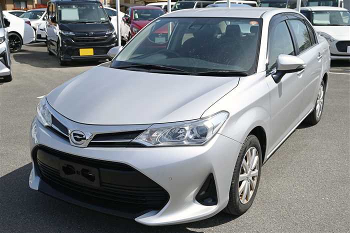 2018 Toyota Corolla Axio DBA-NRE161
