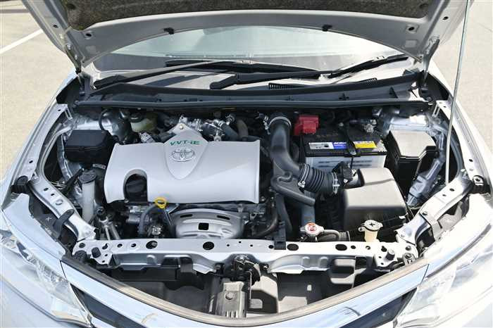 2018 Toyota Corolla Axio DBA-NRE161 (UW-69d9fa091903e)[27]