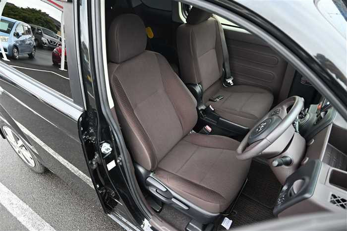 2014 Toyota Porte DBA-NCP141 (UW-69d9fa09464ed)[20]