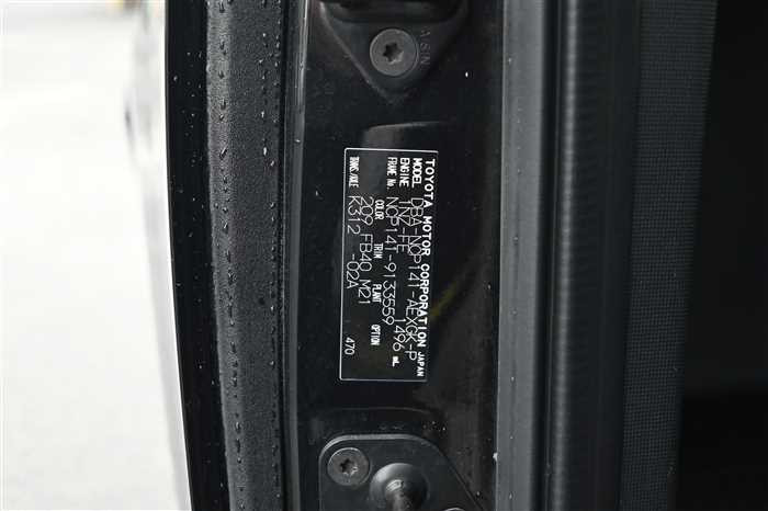 2014 Toyota Porte DBA-NCP141 (UW-69d9fa09464ed)[29]