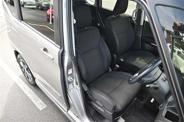 2019 Suzuki Solio DAA-MA36S (UW-69d9fa09764e4)[9]