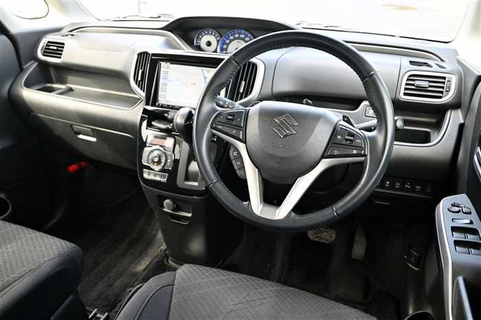 2019 Suzuki Solio DAA-MA36S (UW-69d9fa09764e4)[10]