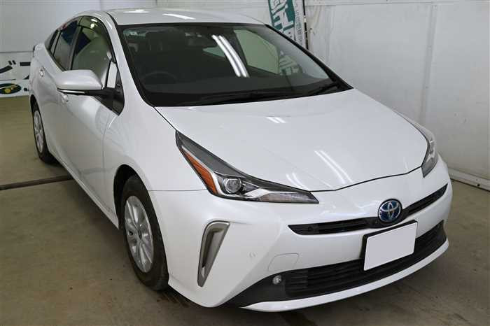 2022 Toyota Prius 6AA-ZVW51 (UW-69d9fa0ae4ff4)[2]