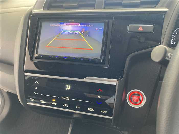 2019 Honda Fit DBA-GK4 (UW-69d9fa0b5f5ac)[20]