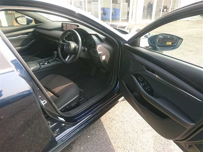 2024 Mazda Mazda3 BP8R (UW-69f5a9e57347e)[9]