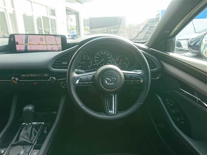 2024 Mazda Mazda3 BP8R (UW-69f5a9e57347e)[15]