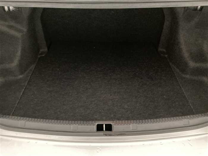 2019 Toyota Corolla Axio DAA-NKE165 (UW-69d9fa0ccf950)[11]