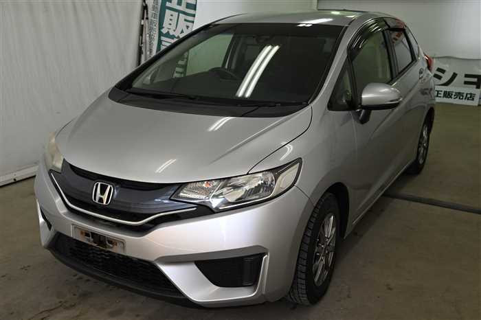 2015 Honda Fit DBA-GK3 (UW-69d9fa0e556de)[0]
