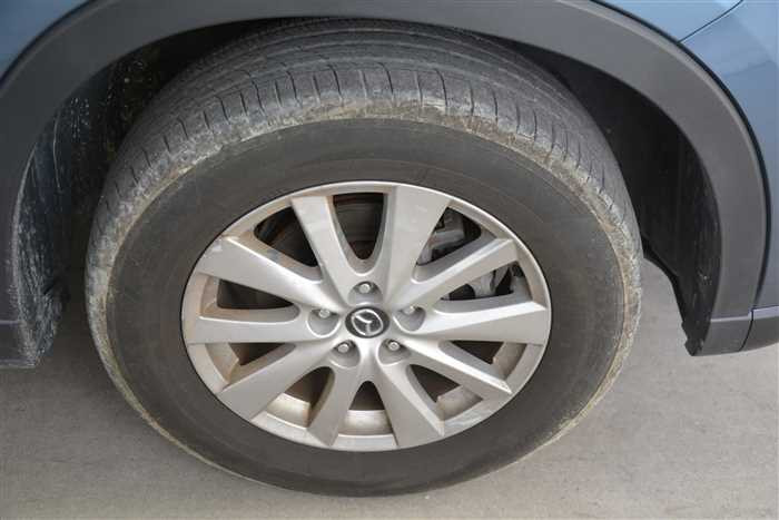 2016 Mazda CX-5 DBA-KEEFW (UW-69f5a9e5afc16)[5]
