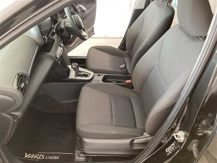 2021 Toyota Yaris Cross 5BA-MXPB10 (UW-69d9fa0ea2035)[14]