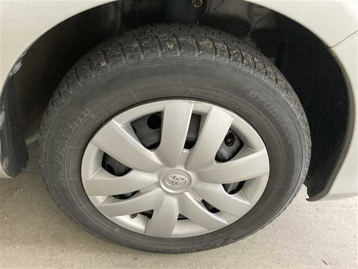 2013 Toyota Vitz DBA-NSP130 (UW-69d9fa0fd94e5)[7]