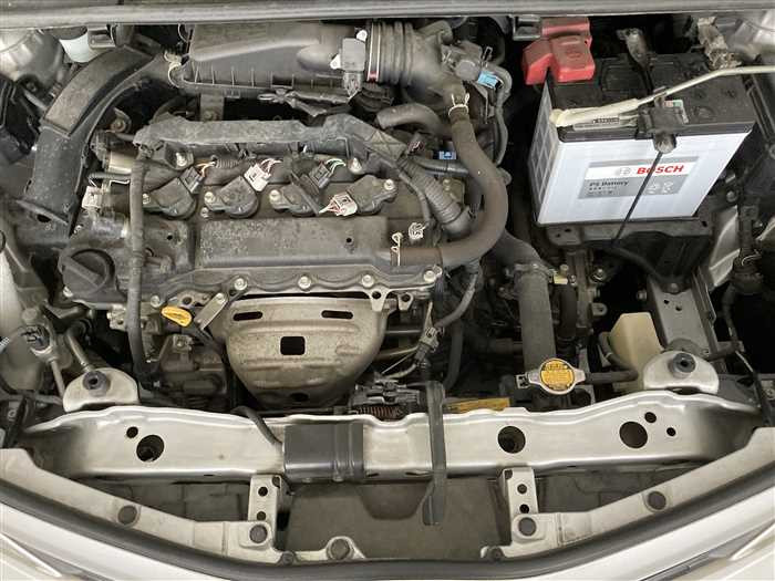 2013 Toyota Vitz DBA-NSP130 (UW-69d9fa0fd94e5)[23]