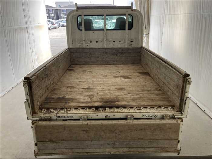 2011 Toyota Dyna LDF-KDY231 (UW-69d9fa1085778)[7]