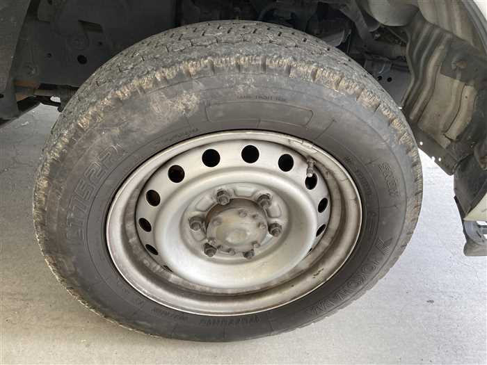 2011 Toyota Dyna LDF-KDY231 (UW-69d9fa1085778)[9]