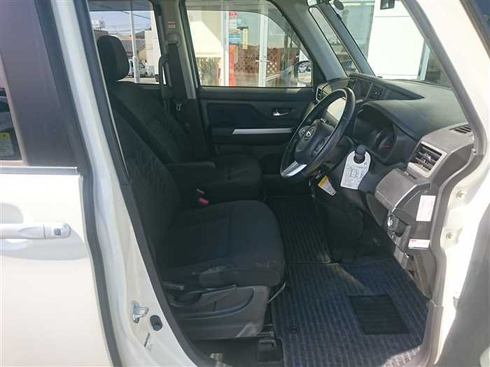 2017 Daihatsu Daihatsu Others M900S (UW-69d9fa13efc63)[10]