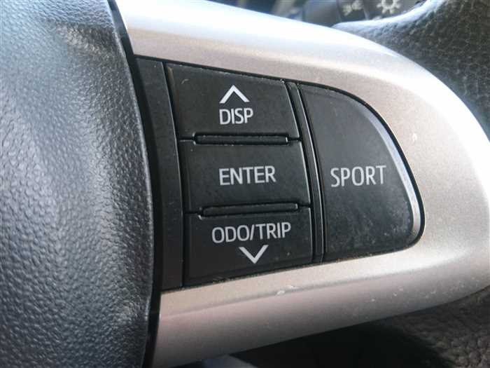 2017 Daihatsu Daihatsu Others M900S (UW-69d9fa13efc63)[24]