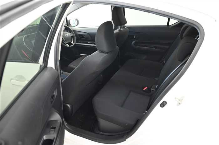 2021 Toyota Aqua 6AA-NHP10 (UW-69d9fa15a5c90)[10]