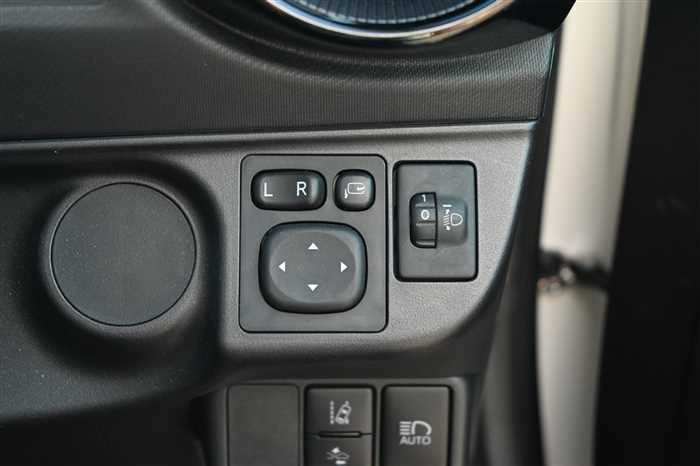 2021 Toyota Aqua 6AA-NHP10 (UW-69d9fa15a5c90)[16]