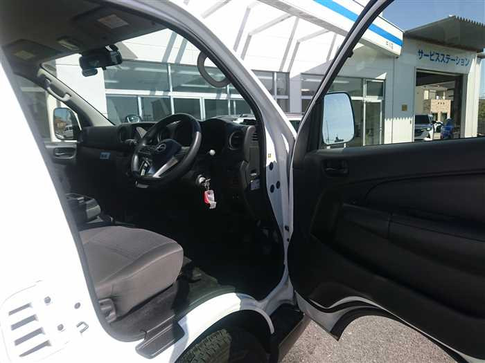 2022 Nissan Caravan Van VR2E26 (UW-69d9fa1b16b31)[9]