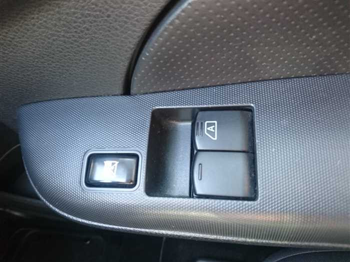 2022 Nissan Caravan Van VR2E26 (UW-69d9fa1b16b31)[26]