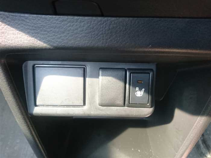 2017 Suzuki Alto HA36S (UW-69d9fa1b3d486)[24]