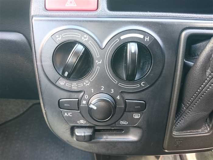 2016 Suzuki Alto HA36S (UW-69d9fa1cd5c86)[20]