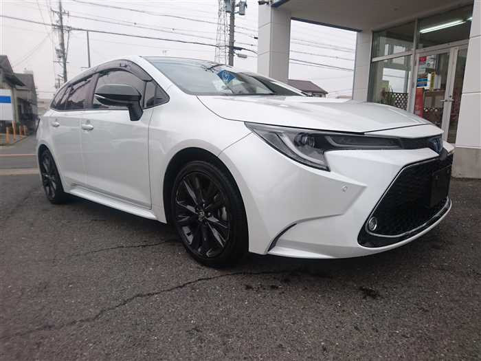 2022 Toyota Corolla Touring Wagon ZWE211W (UW-69d9fa1cd6fe3)[2]
