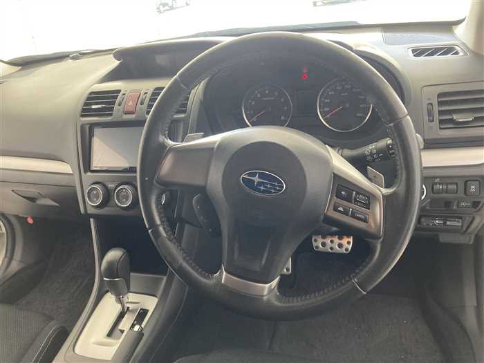 2014 Subaru IMPREZA_XV DBA-GP7 (UW-69d9fa1fd1029)[16]