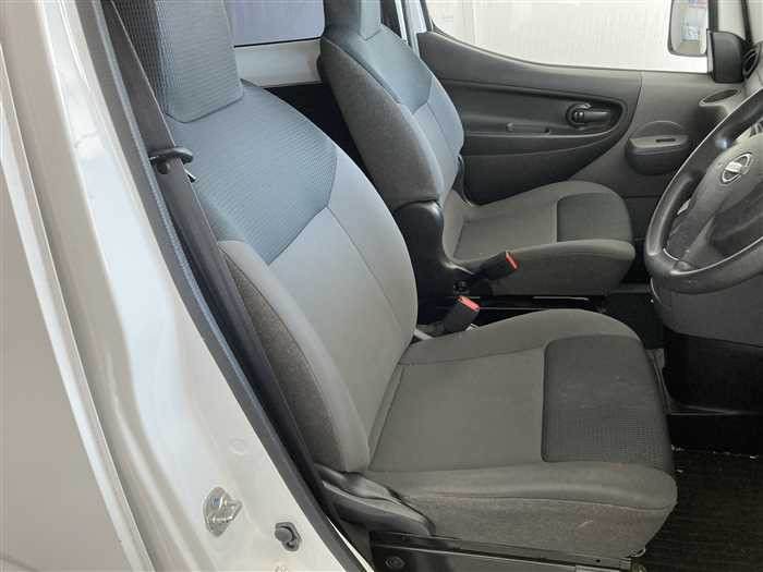 2021 Nissan NV200 Vanette DBF-VM20 (UW-69d9fa20055a3)[9]