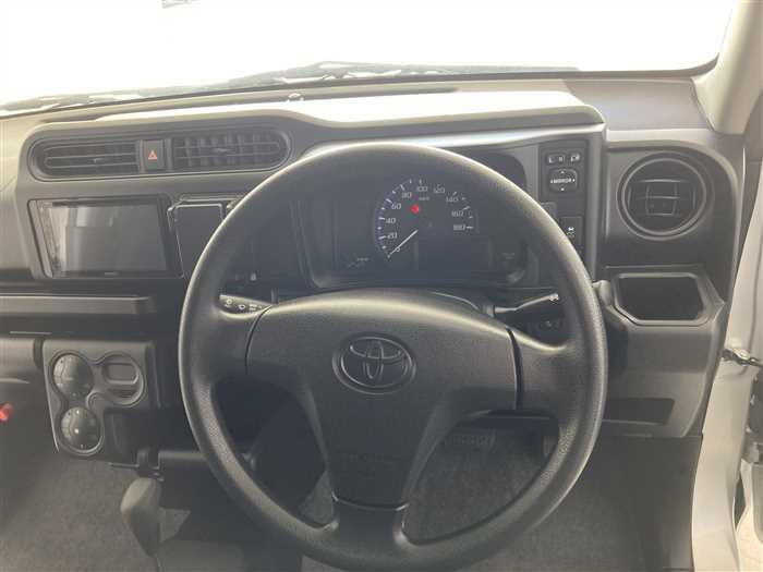 2024 Toyota Probox Van 6AE-NHP160V (UW-69d9fa20a489b)[16]