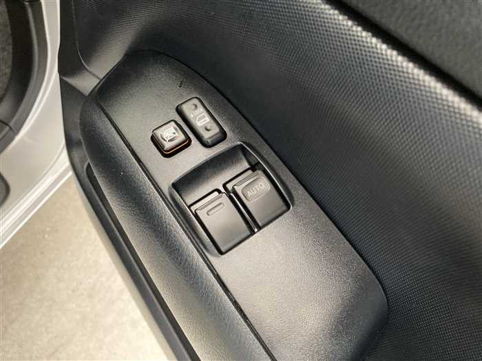 2024 Toyota Probox Van 6AE-NHP160V (UW-69d9fa20a489b)[18]