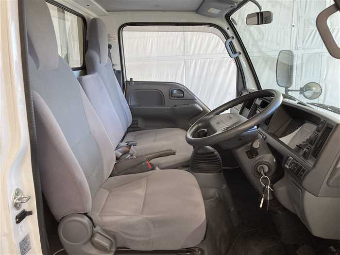 2015 Mazda Titan TRG-LHR85A (UW-69d9fa21aff13)[12]