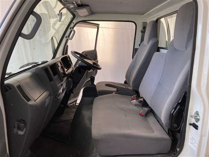 2015 Mazda Titan TRG-LHR85A (UW-69d9fa21aff13)[13]